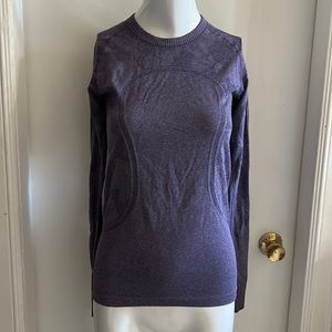 Lululemon long sleeve top